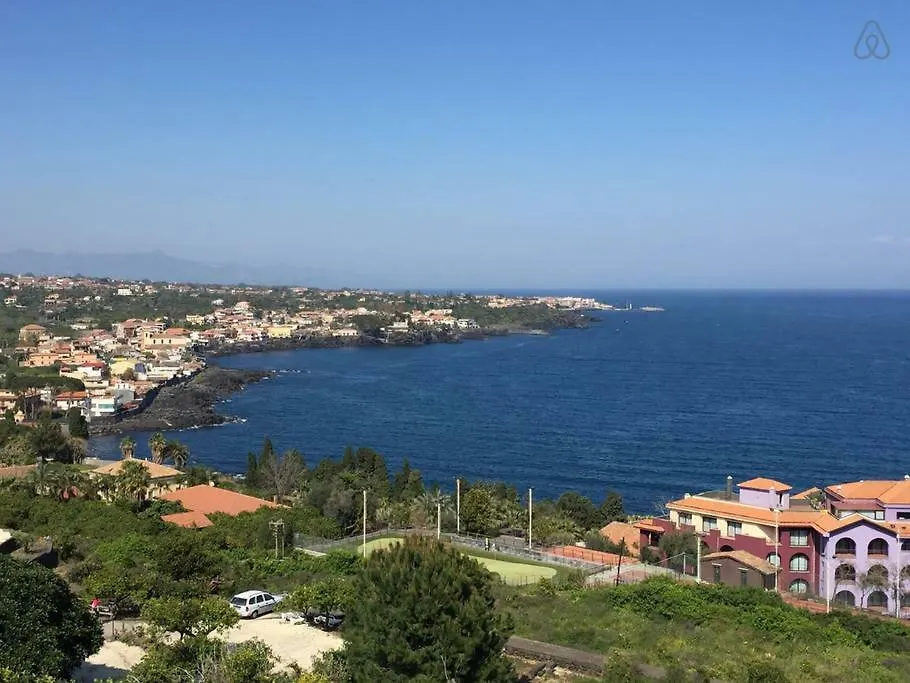 La Zagarella Villa Acireale 0*,